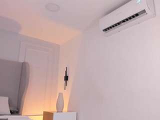 chloedee Live Webcam on {site_name}