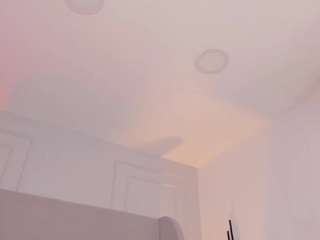 Live webcam model chloedee on Soda Cams