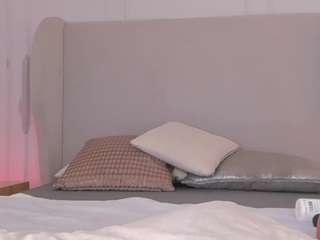 Live webcam model chloedee on Soda Cams