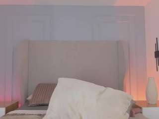 Live webcam model chloedee on Soda Cams