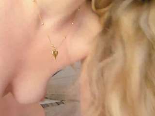 Live webcam model chloedee on Soda Cams