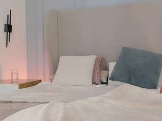 Live webcam model chloedee on Soda Cams