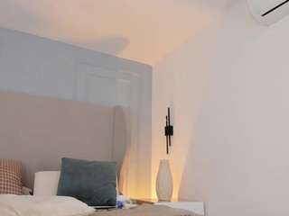 Live webcam model chloedee on Soda Cams