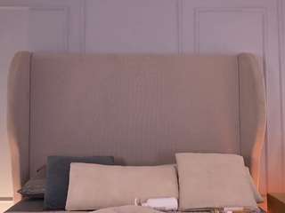 Chloe Dee live cam preview