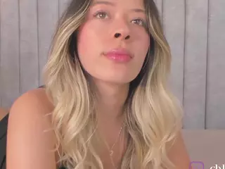 Chloe Dee's Live Sex Cam Show