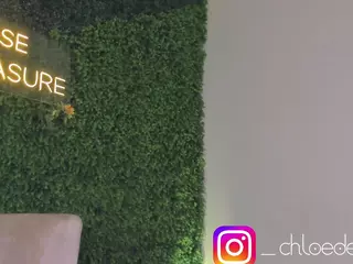 Chloe Dee's Live Sex Cam Show