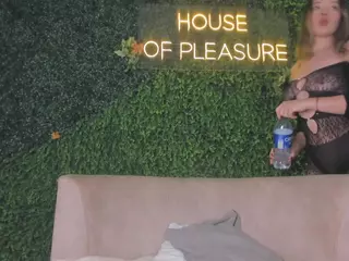 Chloe Dee's Live Sex Cam Show
