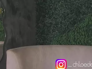 Chloe Dee's Live Sex Cam Show