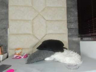 lia-thompson Live Webcam on CamSoda