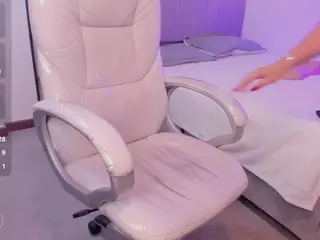 MatureVeronica's Live Sex Cam Show