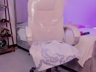 MatureVeronica's Live Sex Cam Show