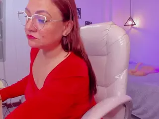 MatureVeronica's Live Sex Cam Show