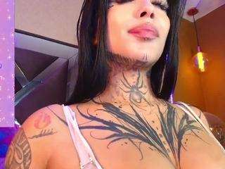 samantaa-gomez webcam model