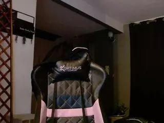 Sweet-Hot-Karen's Live Sex Cam Show