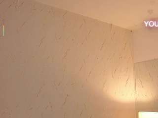 avalodge Live Webcam on CamSoda