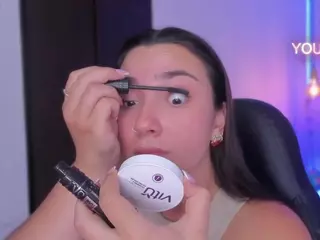 avalodge's Live Sex Cam Show