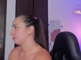 avalodge's Live Sex Cam Show
