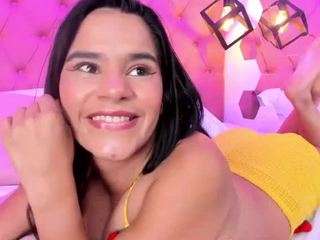 Karina live webcam show