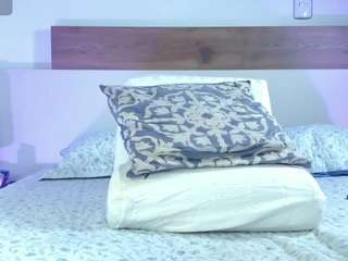 samy-guerraa Live Webcam on CamSoda