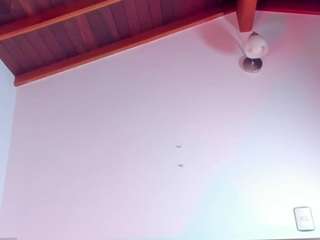 samy-guerraa Live Webcam on CamSoda