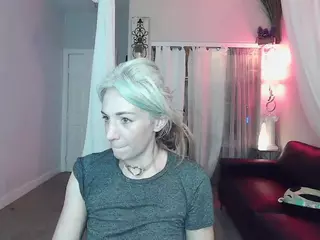 MissMadilyn's Live Sex Cam Show
