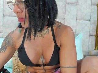 emily-86