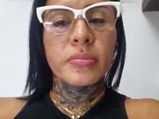 emily-86 webcam