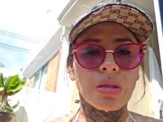 emily-86