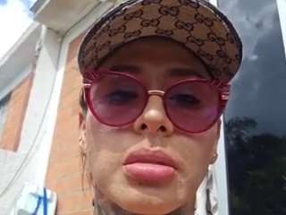 emily-86