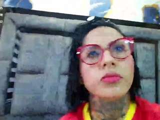 emily-86 webcam model