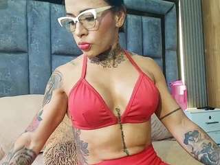 emily-86
