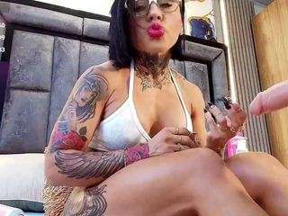 emily-86