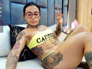 emily-86