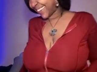 sexysagittarius1... Live Webcam on CamSoda