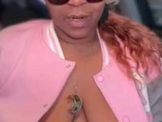 sexysagittarius1... Live Webcam on CamSoda