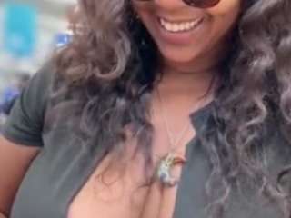sexysagittarius1212 webcam