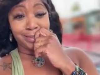 sexysagittarius1212's CamSoda show and profile