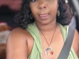 sexysagittarius1212's CamSoda show and profile