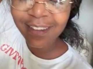 sexysagittarius1212 webcam