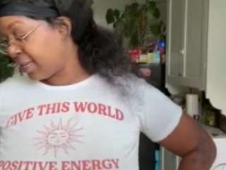 sexysagittarius1212 webcam