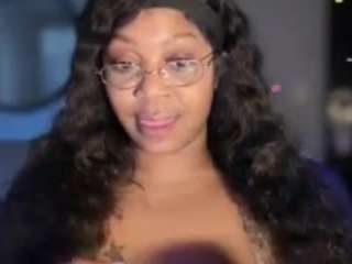 sexysagittarius1212's CamSoda show and profile