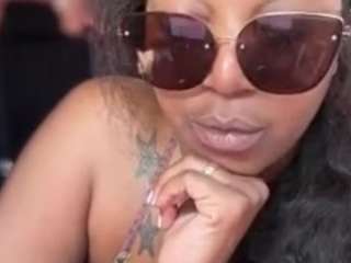 sexysagittarius1212 webcam