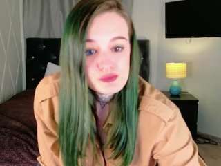 Chloeart live cam preview