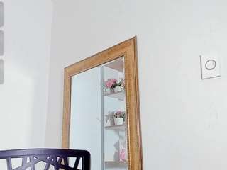  keila-brooks chat room