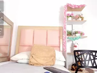 Keila-Brooks's Live Sex Cam Show