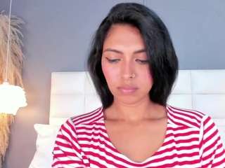 nathali-jones Live Webcam on CamSoda