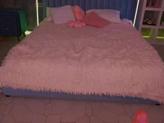 madissonsoft's CamSoda show and profile