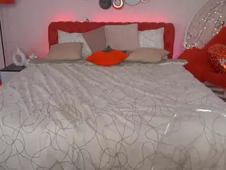 MadissonSoft's Live Sex Cam Show