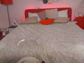 MadissonSoft's Live Sex Cam Show