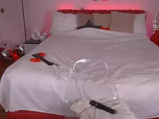 MadissonSoft's Live Sex Cam Show